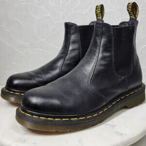 Dr. Martens Nappa Chelsea Boots Womens 7 Mens 6 Black Leather Pull On Airwair